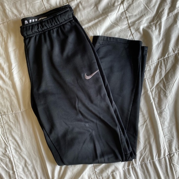 Nike Mens Medium Black Sweatpants with Embroidered Logo - Picture 1 of 6